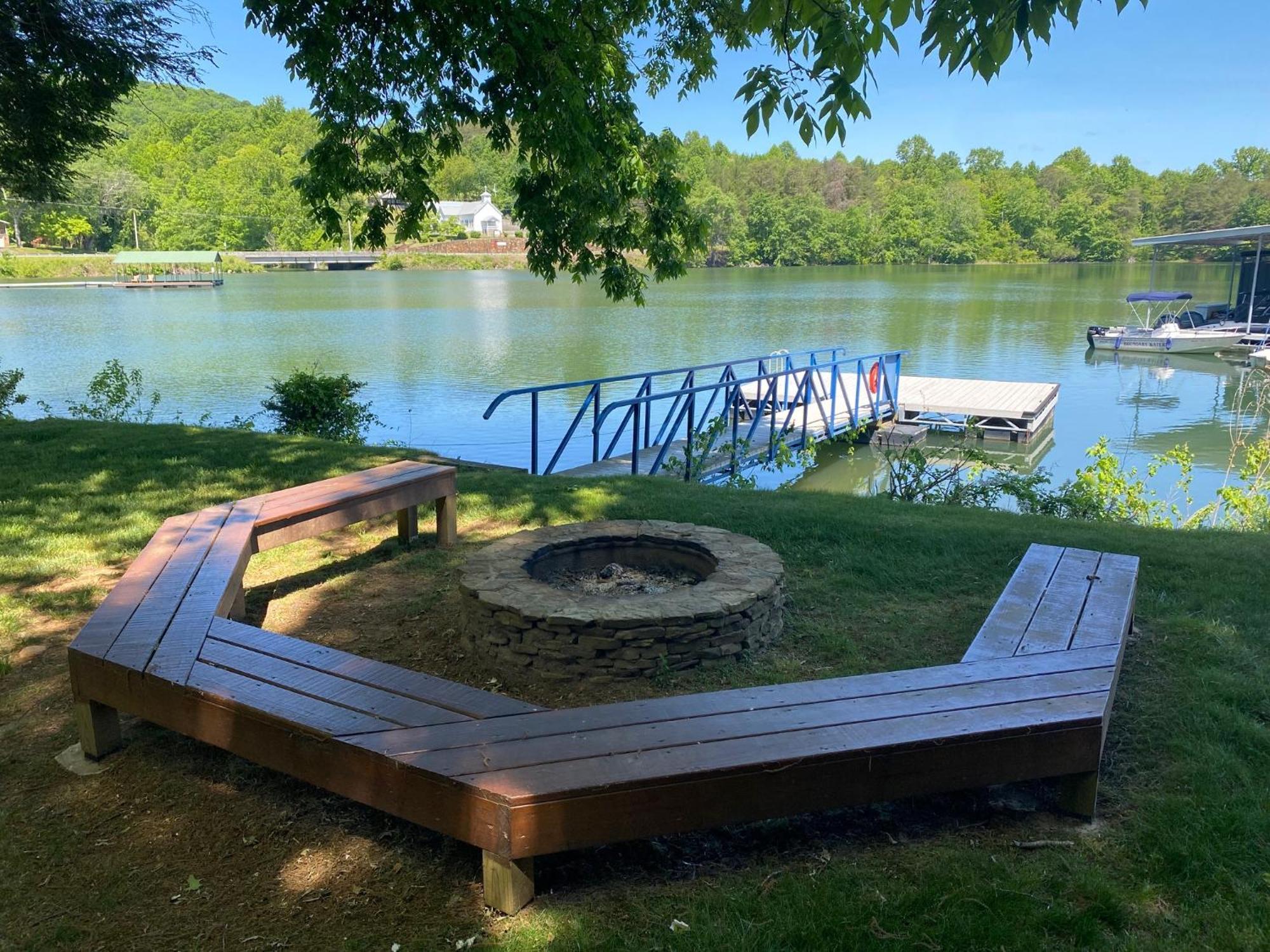 Boundary Waters Resort & Marina Hiawassee Zewnętrze zdjęcie